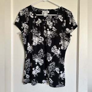 White House Black Market Floral Blouse